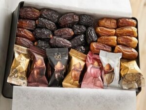 Karışık Hediyelik Hurma (Kutulu)